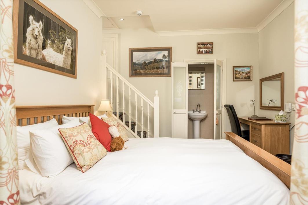 Ffarm Country House Abergele Bagian luar foto